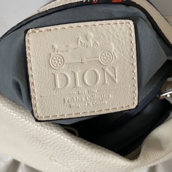 🌿 Dion White Leather Purse - Picture 5 of 5